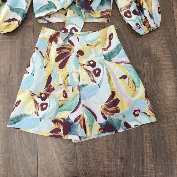 Ted Baker Tie Front Ballon Sleeve Blouse and Shorts Set Women's Size 1/US4 - Picture 3 of 8